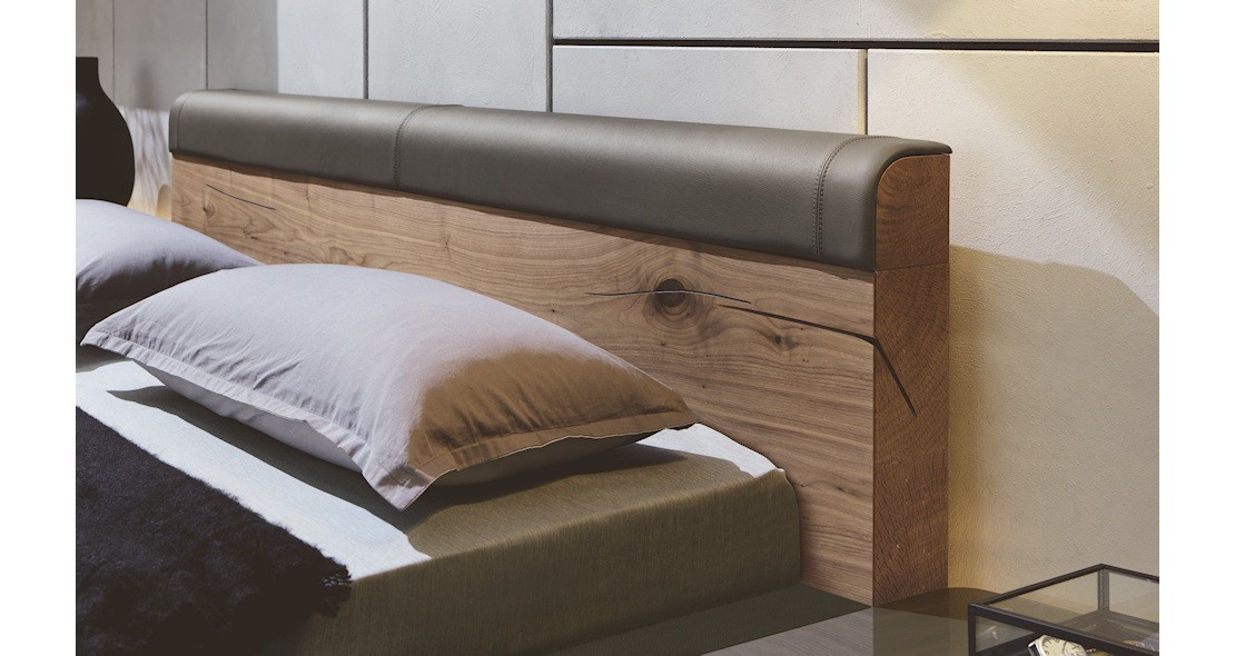 Chambre à coucher Hulsta Gentis gris brillant armoire avec élément design