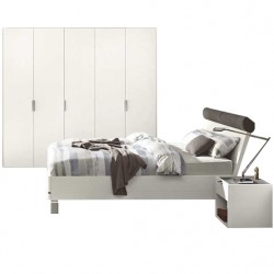 Chambre à coucher Hulsta Fena en blanc mat avec armoire 5 portes