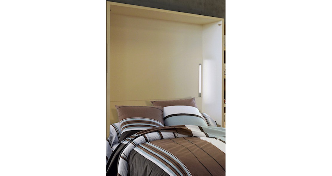 Agencement avec lit escamotable kétiam 140x200 hauteur de couchage confort et éléments de rangement